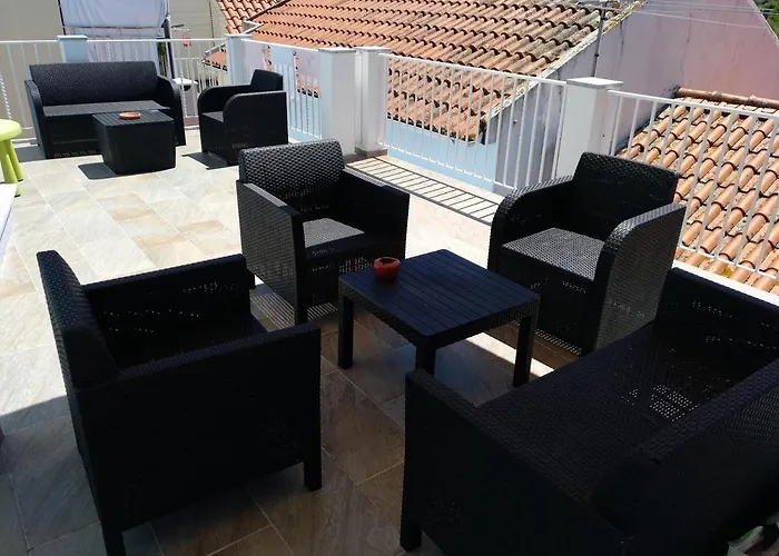 アパート Blue Castle House