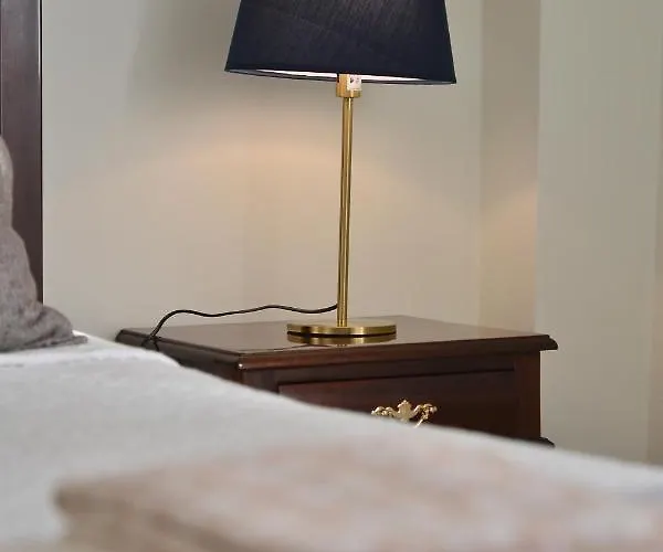 Blue Castle House * ゴウヴェイア